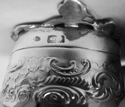  William Comyns Sons Ltd Comyns English Edwardian Art Nouveau Sterling Silver Trinket Box 1906