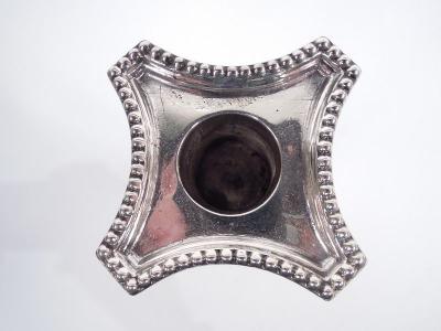  William Hutton Sons Pair of English Victorian Neoclassical Sterling Silver Candlesticks