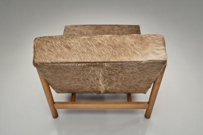  Wim Den Boon Oak Lounge Chair in Champagne Ponyskin by Wim den Boon the Netherlands 1960s