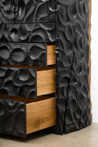  Yard Sale Project Yard Sale Project Pure Black Wavy Front Dresser UK 2024