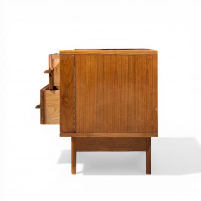  Young Manufacturing Company Young Manufacturing Mid Century Credenza and Hutch