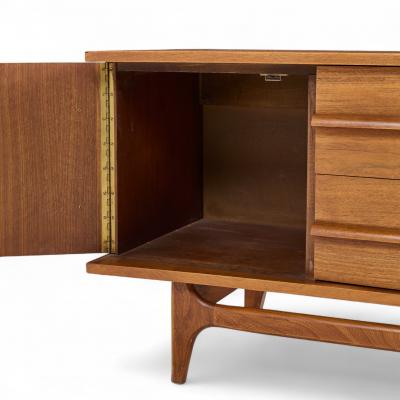 Young Manufacturing Company Young Manufacturing Mid Century Walnut Curved Credenza and Hutch