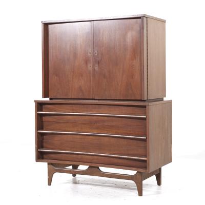  Young Manufacturing Company Young Manufacturing Mid Century Walnut Curved Front Highboy Dresser
