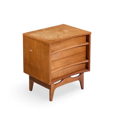  Young Manufacturing Company Young Manufacturing Mid Century Walnut Curved Front Nightstands Pair