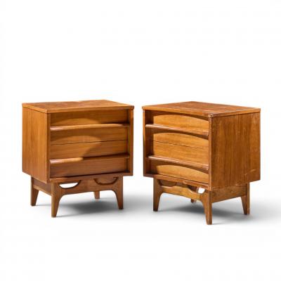  Young Manufacturing Company Young Manufacturing Mid Century Walnut Curved Front Nightstands Pair