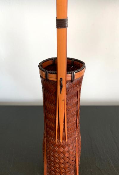  YuQiu An elegant Japanese lacquered Ikebana Bamboo Basket