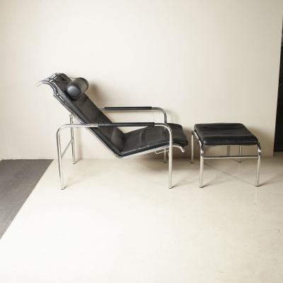 Zanotta Chaise longue Genni for Zanotta by Gabriele Mucchi