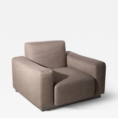  Zanotta Luxurious Extendable Armchair by Zanotta