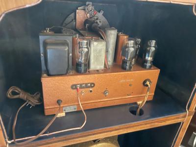  Zenith Electronics 1938 Zenith Model 12S265 Restored Bluetooth Radio Art Deco