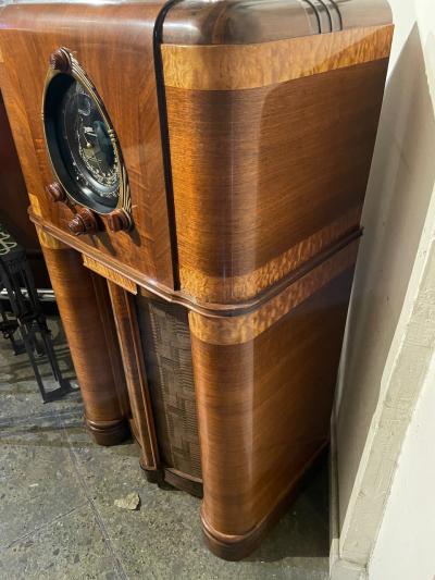  Zenith Electronics 1938 Zenith Model 12S265 Restored Bluetooth Radio Art Deco