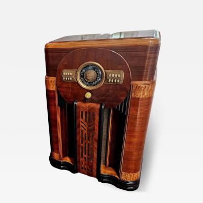  Zenith Electronics Zenith 12 S 470 Aztec Console Radio 1940 Classic