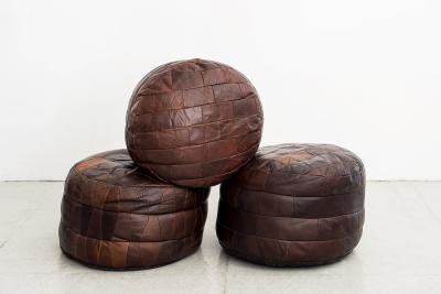  de Sede DE SEDE LEATHER BRICK PATCHWORK OTTOMANS