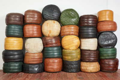  de Sede DE SEDE LEATHER PATCHWORK OTTOMANS