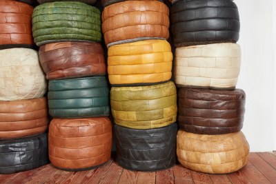 de Sede DE SEDE LEATHER PATCHWORK OTTOMANS