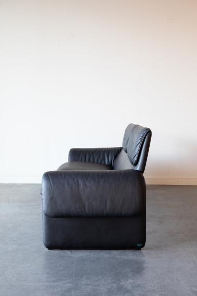  de Sede DS 2011 in Black Leather Sofa by De Sede