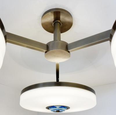  form A Iris N 3 Ceiling Light