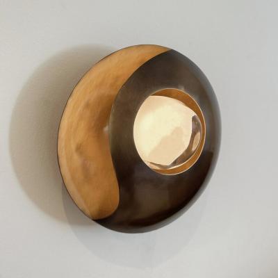  form A Luna Wall Light