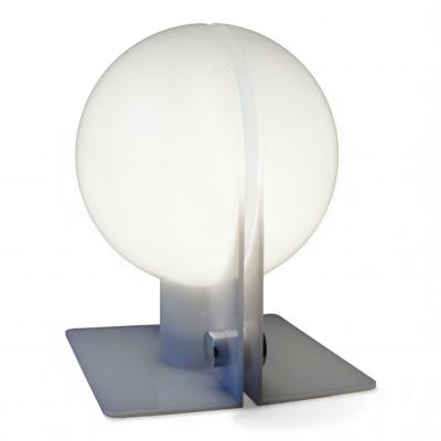  iGuzzini Harvey Guzzini Guzzini Guzzini Sirio table lamp by Brazzoli Lampa 1970