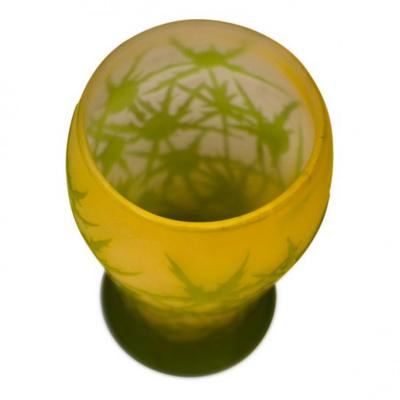  mile Gall Galle French Cameo Art Glass Vase 1900s
