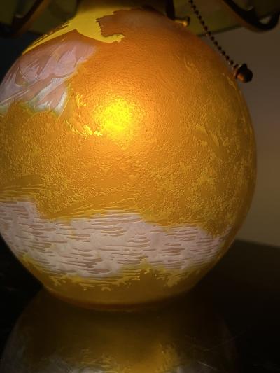  mile Gall SCENIC ART NOUVEAU LUSH LANDSCAPE CAMEO GLASS LAMP BY EMILE GALLE