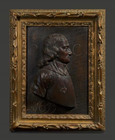  richard Cromwell A rare pair of carved oak relief panels of Oliver CRomwell