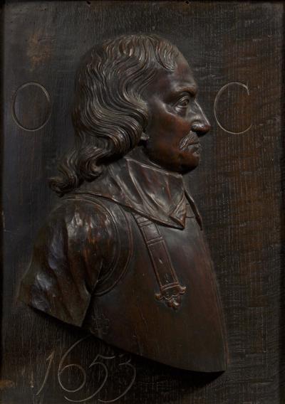  richard Cromwell A rare pair of carved oak relief panels of Oliver CRomwell