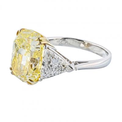 1 20 CARAT TRILLIAN DIAMOND H GIA TR 1 20CT H SI2 GIA 2TR 2 42TW H SI1