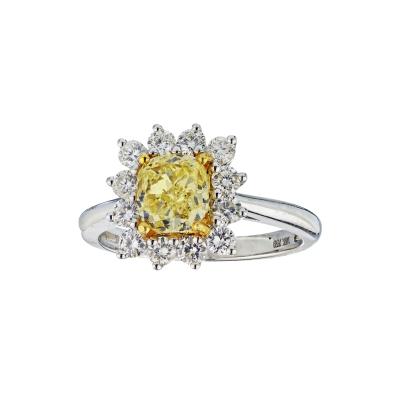 1 21 CARAT RADIANT CUT DIAMOND FANCY YELLOW ENGAGEMENT RING