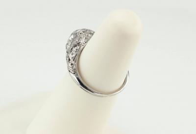 1 23 CARAT OLD EUROPEAN CUT DIAMOND EDWARDIAN ENGAGEMENT RING