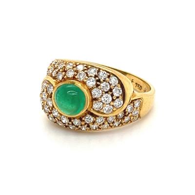 1 Carat Vintage Cabochon Cut Natural Emerald Ring in 18k yellow gold