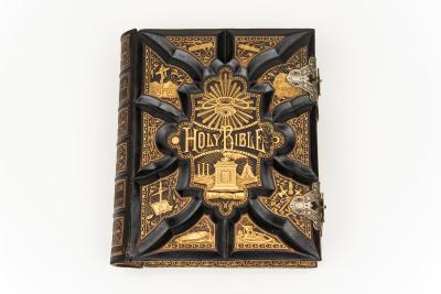 1 Volume Anon The Holy Bible Containing The Old and New Testaments