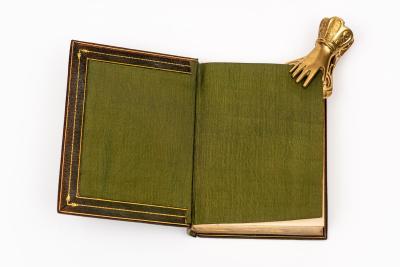 1 Volume Francis Bacon The Essays of Bacon
