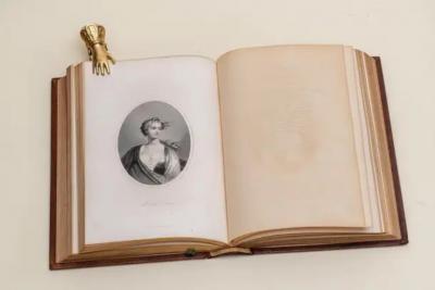 1 Volume Richard Henry Stoddard The Loves and Heroines of the Poets 