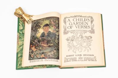 1 Volume Robert Louis Stevenson A Childs Garden of Verses