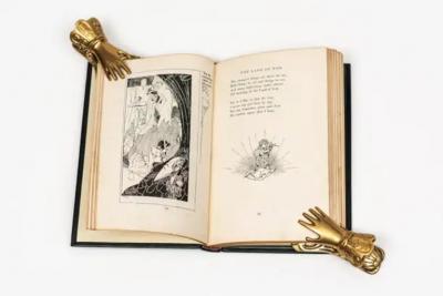 1 Volume Robert Louis Stevenson A Childs Garden of Verses 
