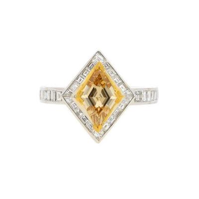 1 carat GIA certified Fancy Yellow Lozenge cut Diamond Ring