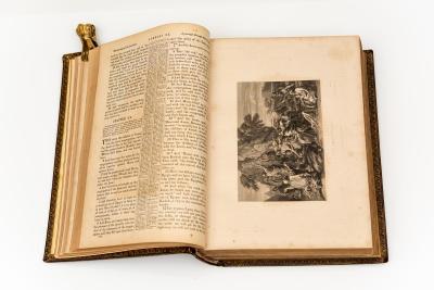 1 vol Anon The Imperial Family Bible Containing the Old and New Testaments