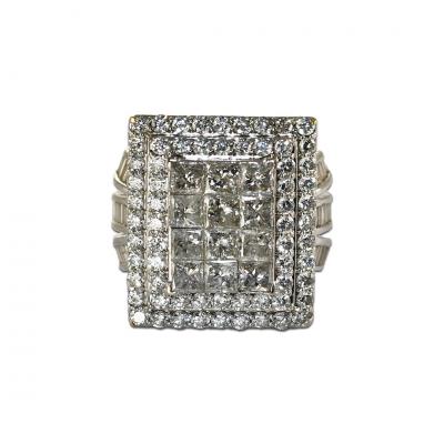 10K White Gold Diamond Cluster Ring 3 00ct