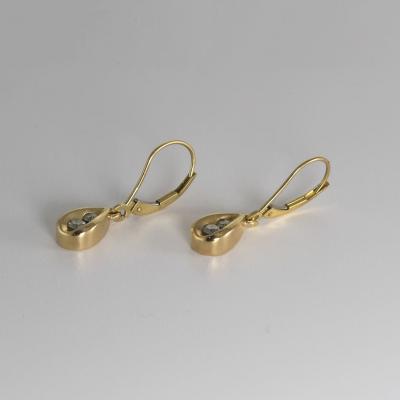 10K Yellow Gold Diamond Dangle Earrings 0 20ct