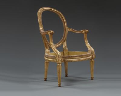 11440 A SUPERB CHAISE MEDALLION ARMCHAIR