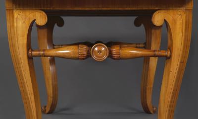 11539 A CHERRYWOOD VENEERED LIBRARY TABLE