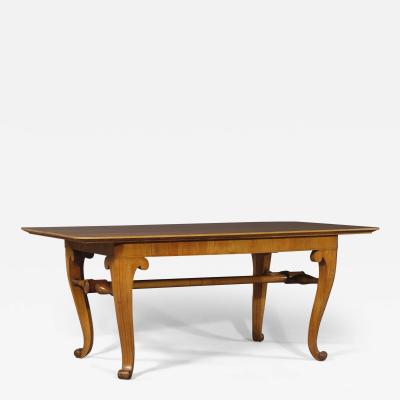 11539 A CHERRYWOOD VENEERED LIBRARY TABLE