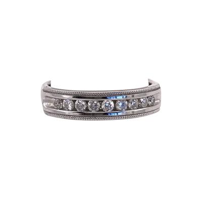 14 Karat White Gold Band Ring Wedding Ring with 9 Round Diamonds