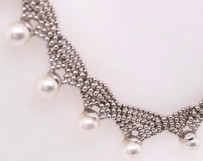 14 Karat White Gold Beaded Necklace