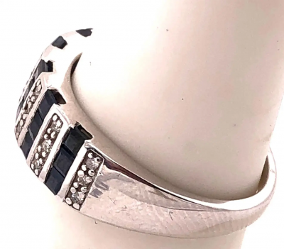 14 Karat White Gold Blue Sapphire and Diamond Band Ring 0 18 TDW