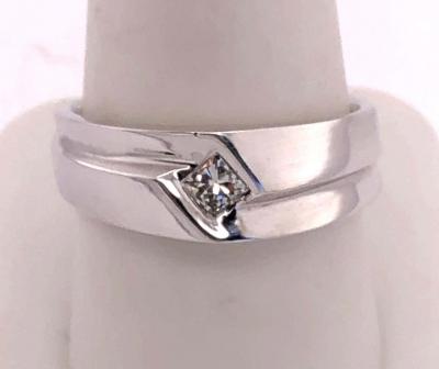 14 Karat White Gold Contemporary Ring with 25 Total Diamond Weight
