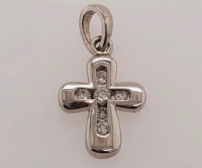 14 Karat White Gold Cross Religious Pendant 0 10 Total Diamond Weight