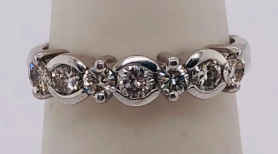 14 Karat White Gold Diamond Band Anniversary Bridal Ring 0 75 TDW