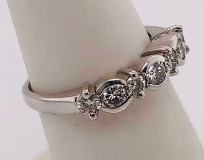 14 Karat White Gold Diamond Band Anniversary Bridal Ring 0 75 TDW