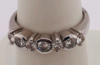 14 Karat White Gold Diamond Band Anniversary Bridal Ring 0 75 TDW